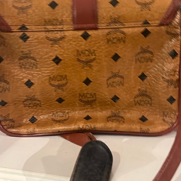 EUC MCM Vintage gorgeous handbag monogram labeled tan/ black - Picture 2 of 12